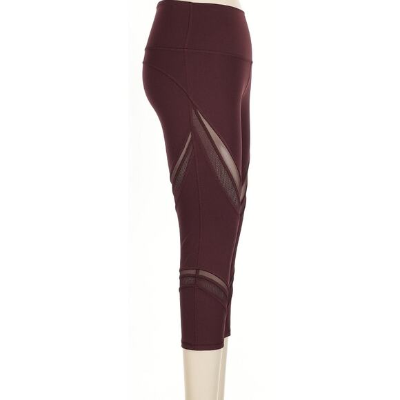Lululemon Wunder Under High-Rise Crop 21" with Mesh Cut-Outs in Garnet Sz 4 - Picture 4 of 7